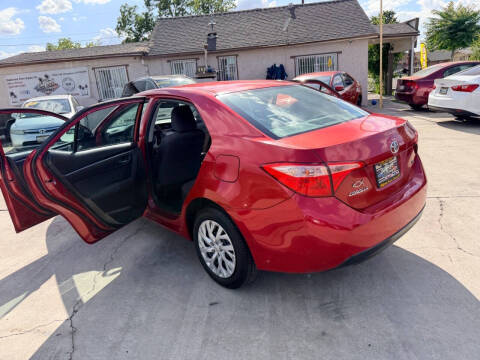 2017 Toyota Corolla LE