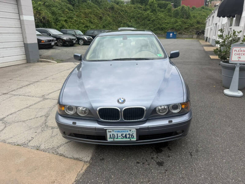 2001 BMW 5 Series 530i