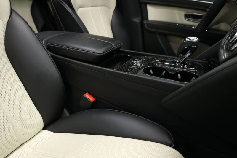 2019 Bentley Bentayga V8