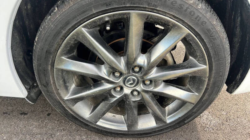 2018 Mazda MAZDA3 Touring