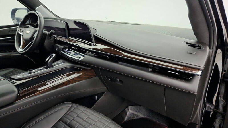 2023 Cadillac Escalade Sport Platinum