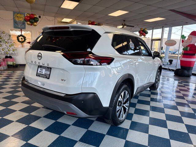 2021 Nissan Rogue SV