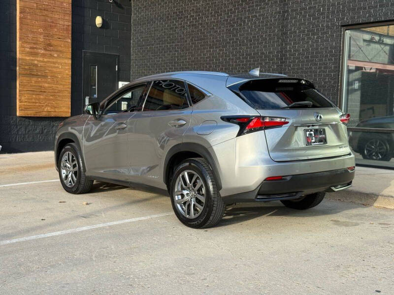 2015 Lexus NX 300h