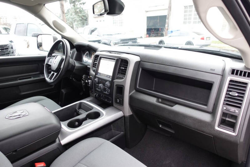 2023 RAM 1500 Classic Express