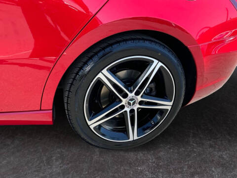 2019 Mercedes-Benz A-Class A 220