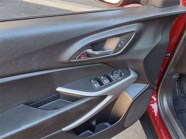 2024 Chevrolet Trax RS