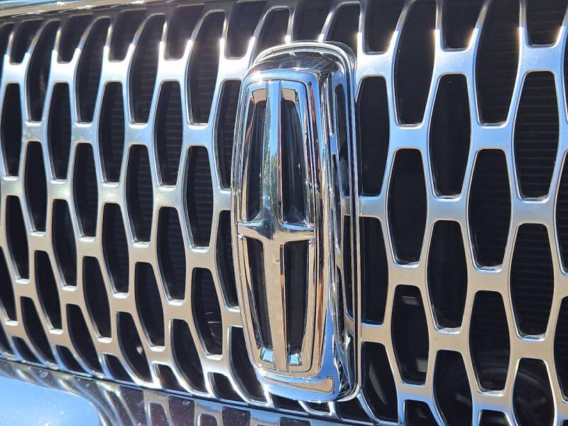 2022 Lincoln Nautilus Standard