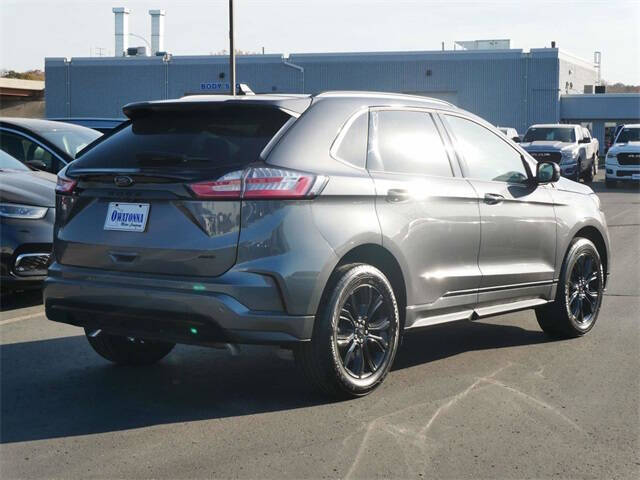 2024 Ford Edge SE