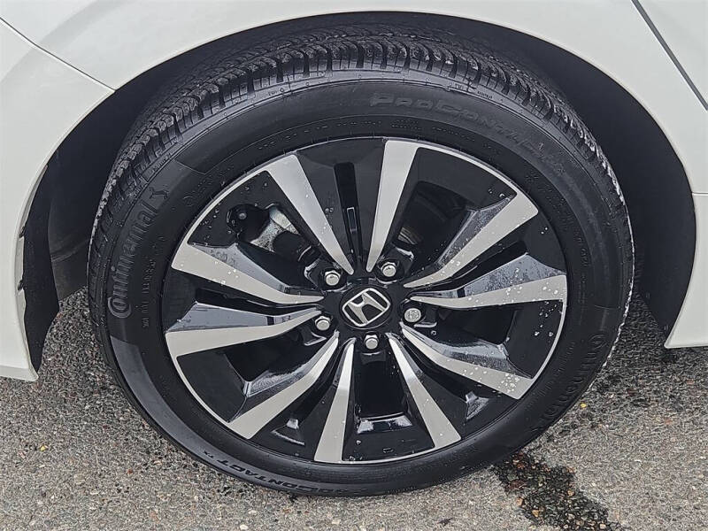 2024 Honda Civic EX-L