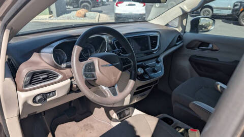 2018 Chrysler Pacifica LX