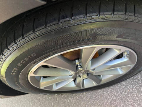 2017 Hyundai Santa Fe SE