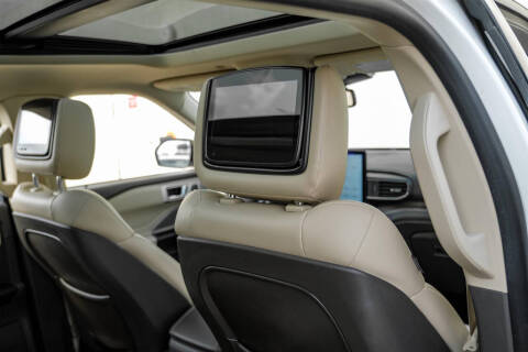 2020 Ford Explorer Platinum