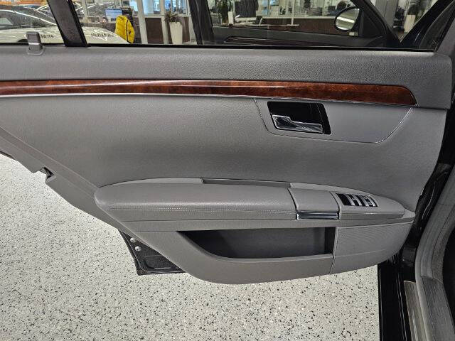 2007 Mercedes-Benz S-Class S 550