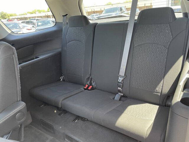 2015 GMC Acadia SLE-2