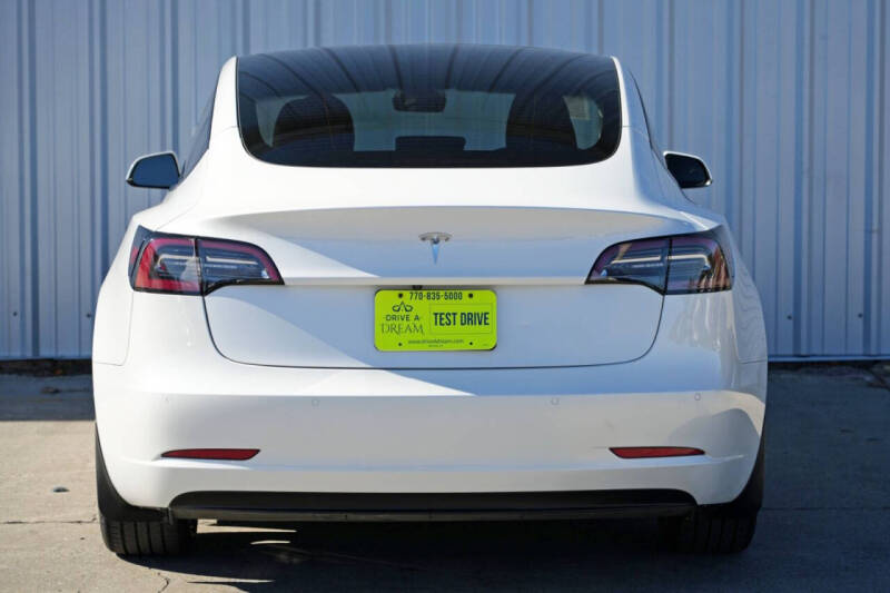 2021 Tesla Model 3 Standard Range Plus