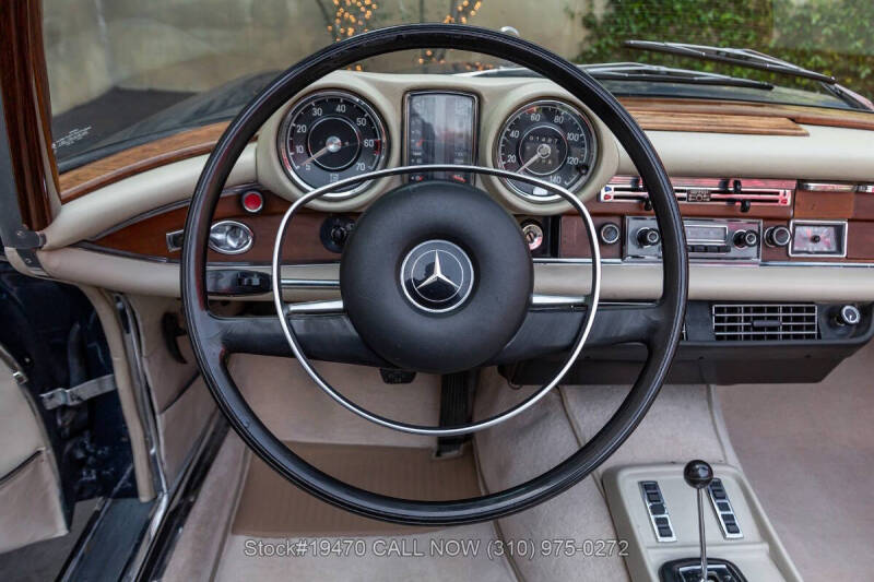 1969 Mercedes-Benz 280-Class