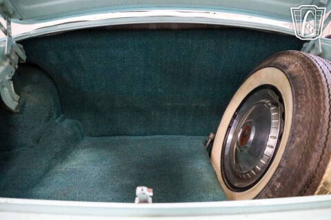 1953 Ford Crestline