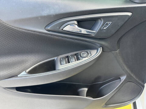 2017 Chevrolet Malibu LT