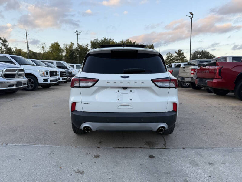 2022 Ford Escape SEL