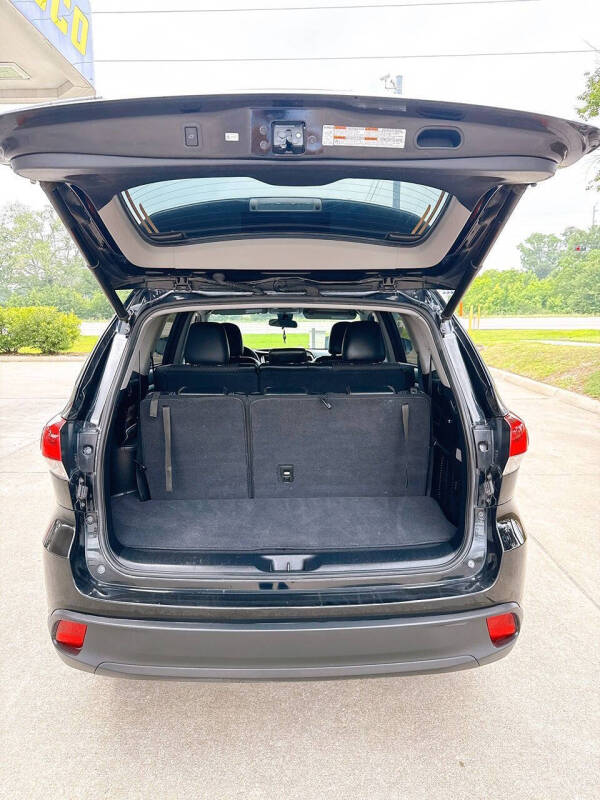 2018 Toyota Highlander LE Plus