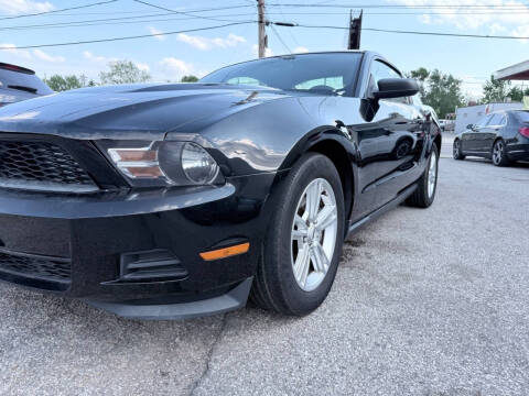 2011 Ford Mustang V6