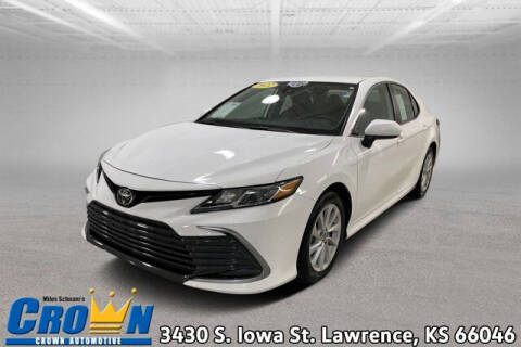 2022 Toyota Camry for sale at Crown Automotive of Lawrence Kansas in Lawrence KS