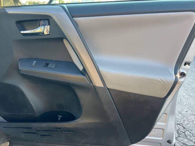 2018 Toyota RAV4 Adventure