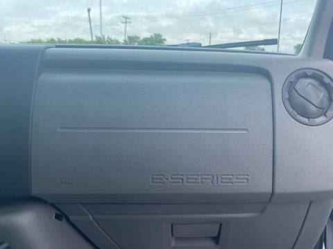 2014 Ford E-Series E-250