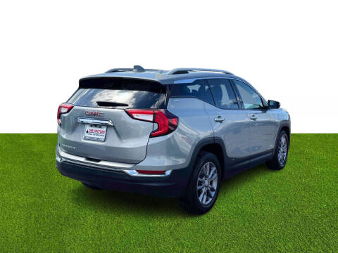 2023 GMC Terrain SLT