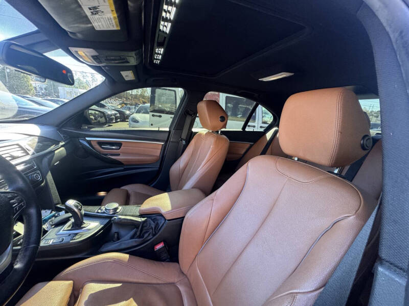 2017 BMW 3 Series 330i