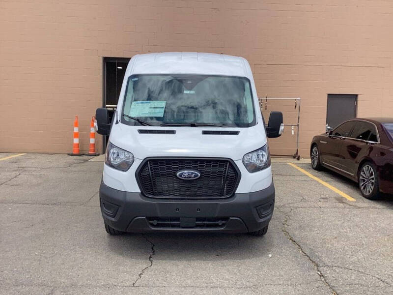 2025 Ford Transit 250