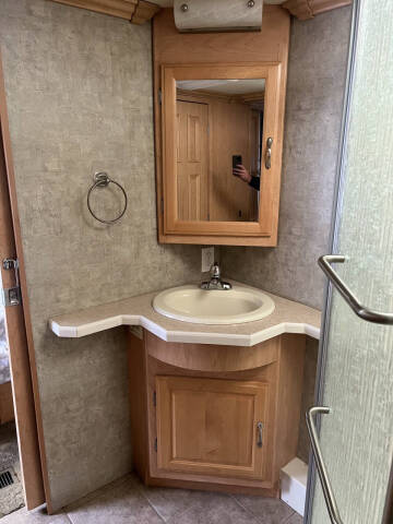 2005 Freightliner xc37