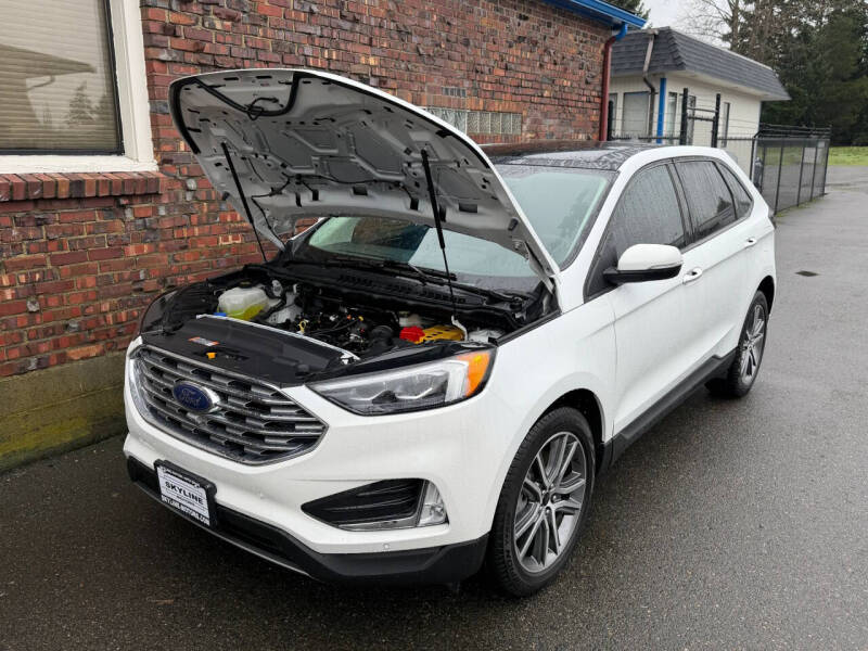 2024 Ford Edge Titanium