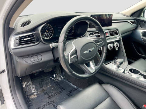 2022 Genesis G70