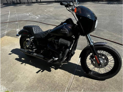 2017 Harley-Davidson FXDB103 / Dyna Street Bob