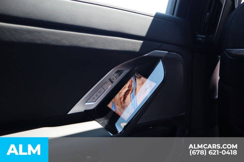 2025 BMW 7 Series 740i