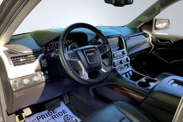 2017 GMC Yukon SLT