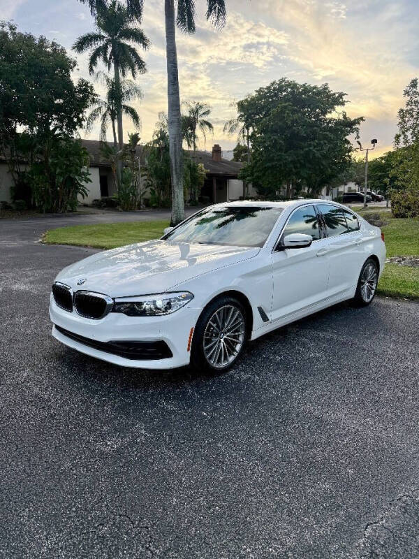 2019 BMW 5 Series 530i