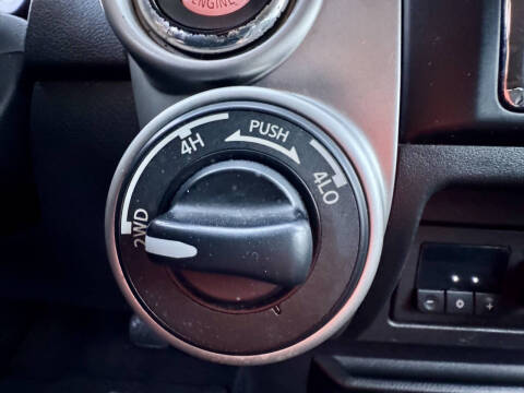 2016 Nissan Titan XD SV