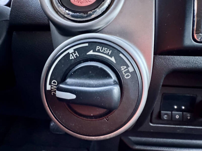 2016 Nissan Titan XD SV