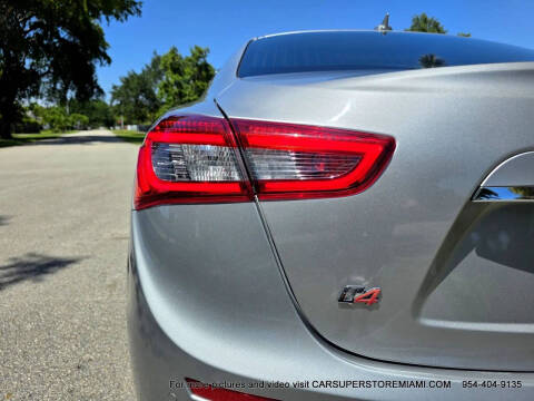 2014 Maserati Ghibli S Q4