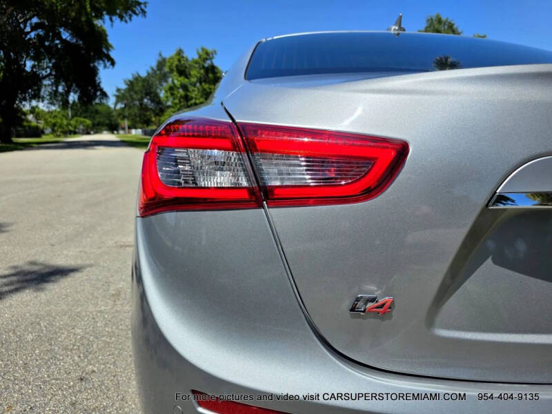 2014 Maserati Ghibli S Q4