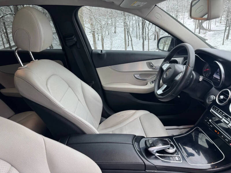 2015 Mercedes-Benz C-Class C 300