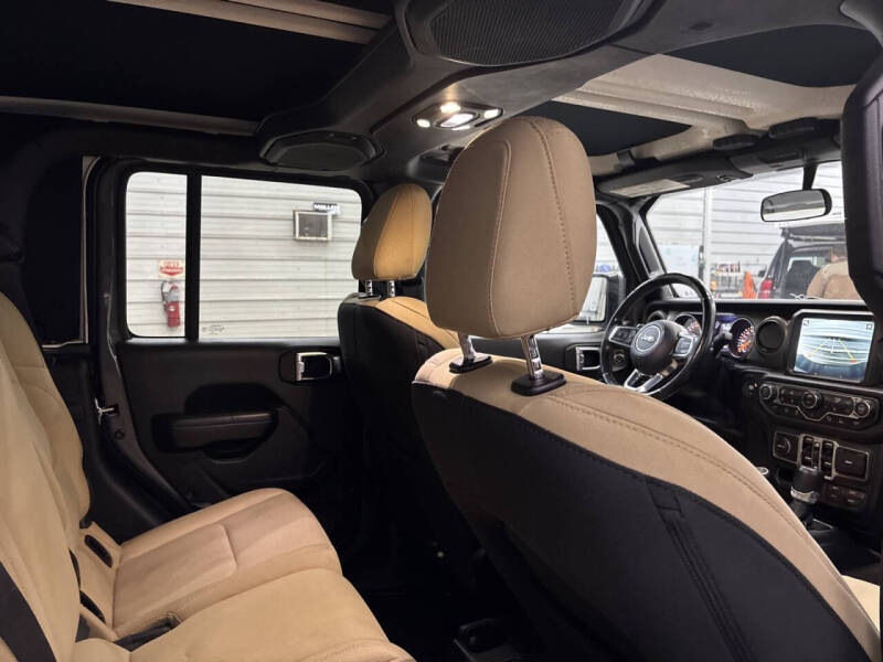 2020 Jeep Gladiator Sport