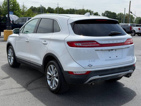 2019 Lincoln MKC Select
