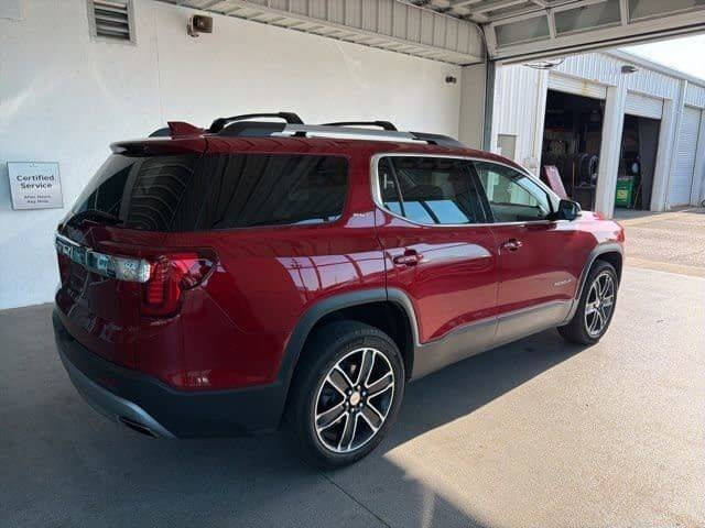 2022 GMC Acadia SLT