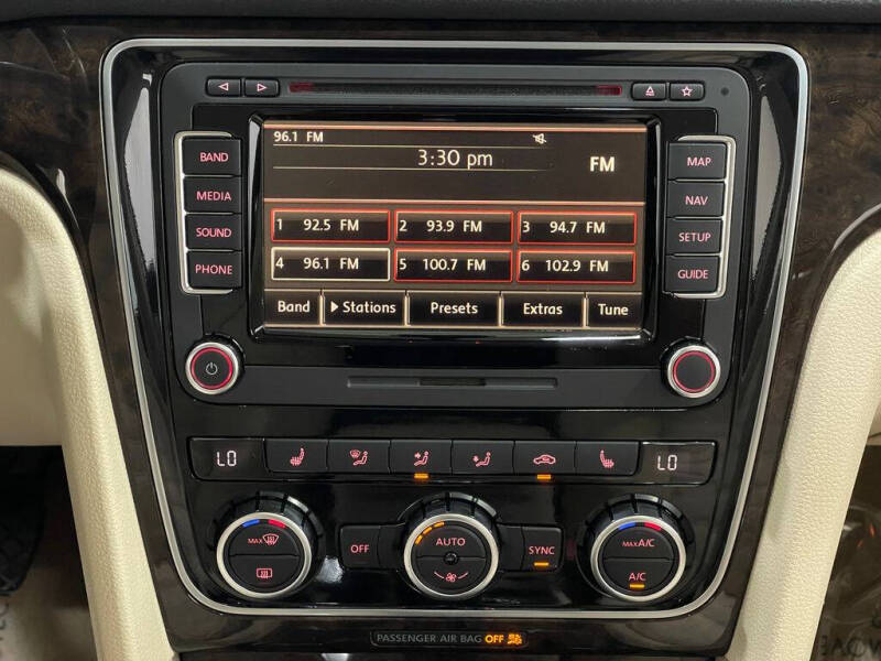 2015 Volkswagen Passat 2.0L TDI SEL Premium