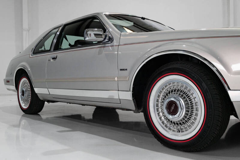 1990 Lincoln Mark VII Bill Blass