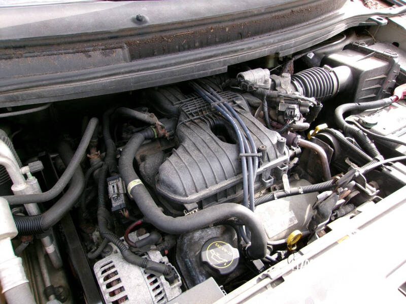 2005 Ford Freestar S