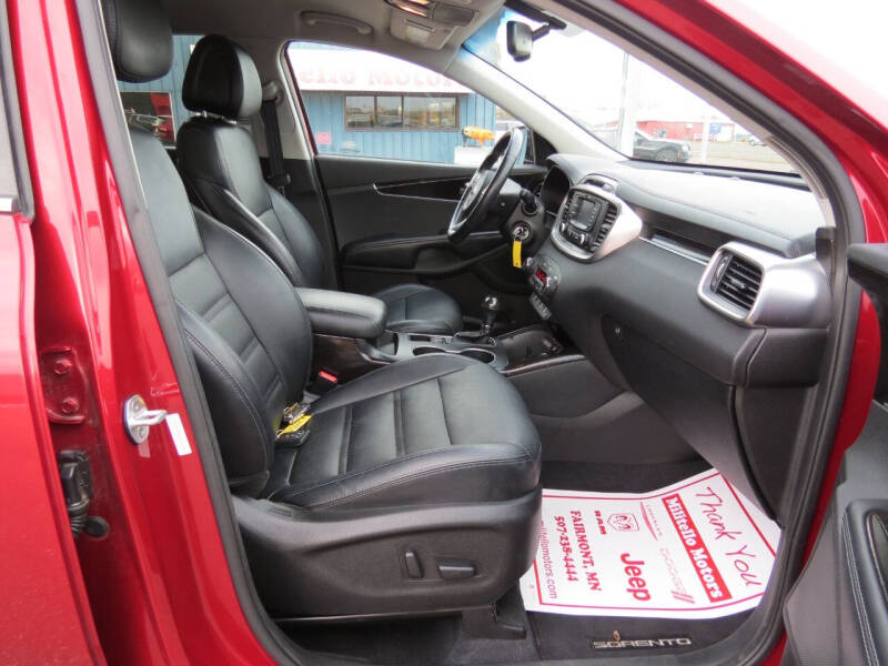 2016 Kia Sorento EX V6